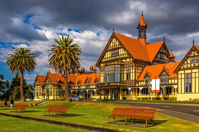 2 Day Waitomo Caves, Hobbiton Movie Set and Rotorua Tour from Auckland - What the $1,222.53 price buys you