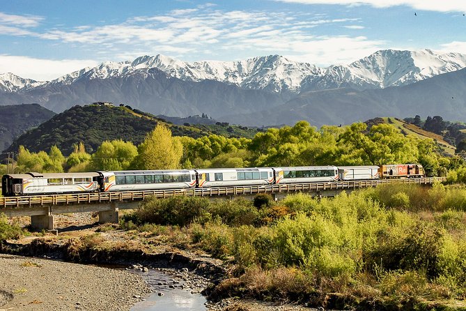 7 - Day North to South Island Grand Tour - Auckland to Queenstown - Why this seven-day route works