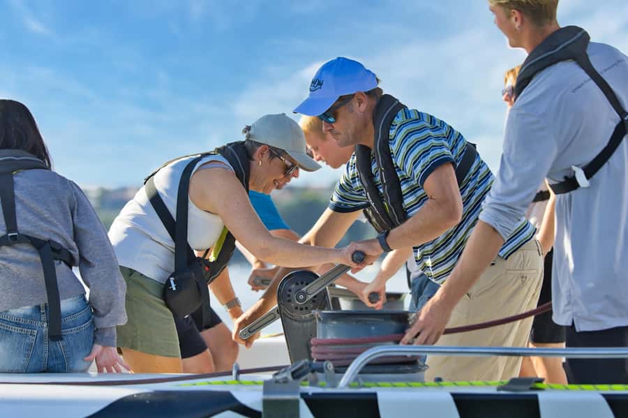 America’s Cup 2-Hour Sailing Experience Waitemata Harbour - The crew makes the difference