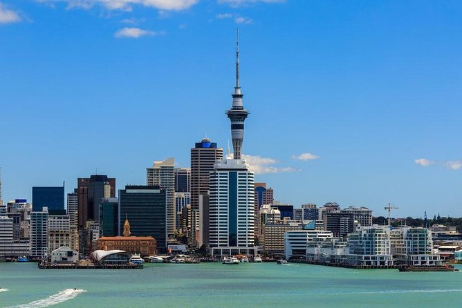 Arrival Transfer: Auckland Airport to Auckland Central City Centre - Auckland City Centre coverage and hotel drop-offs