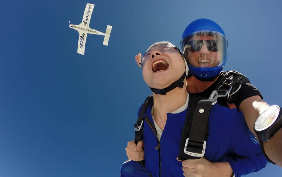 Auckland: 13000, 16000, or 18000-Foot Tandem Skydive - The views above Auckland