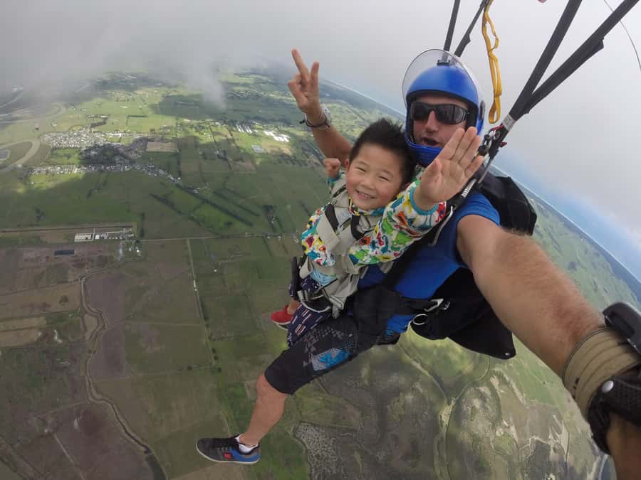 Auckland: 13000, 16000, or 18000-Foot Tandem Skydive - Should you book Skydive Auckland?