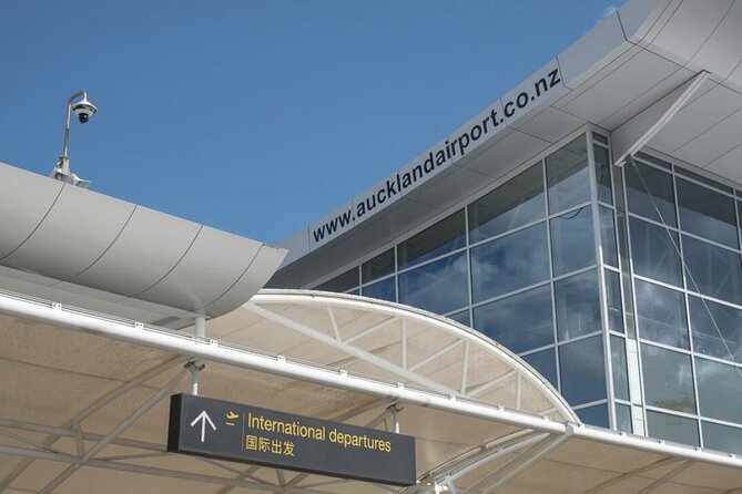 Auckland Airport Private Transfers with child car seats - Before You Fly: Booking Details That Matter