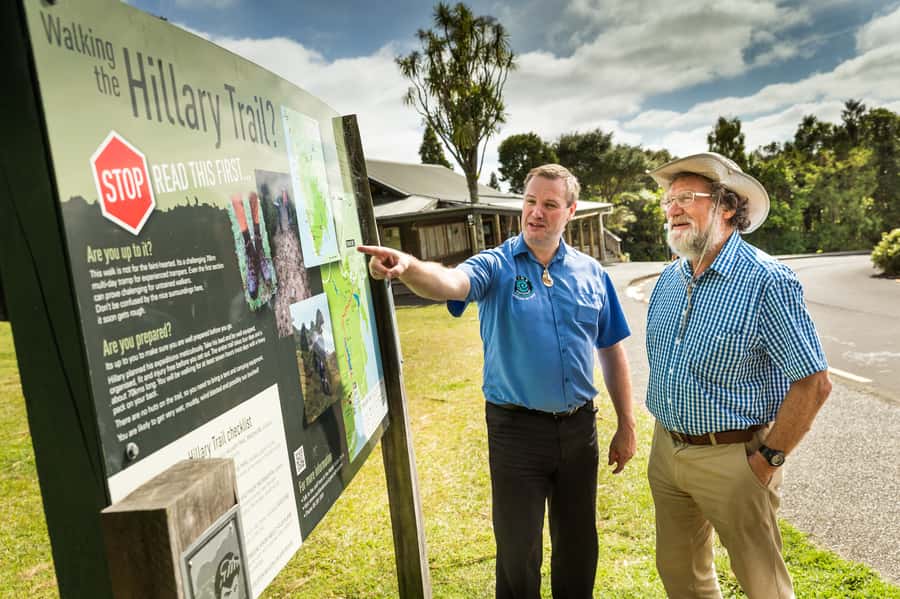 Auckland City and West Coast Luxury Tour - Arataki Visitor Centre and the Waitakere Ranges