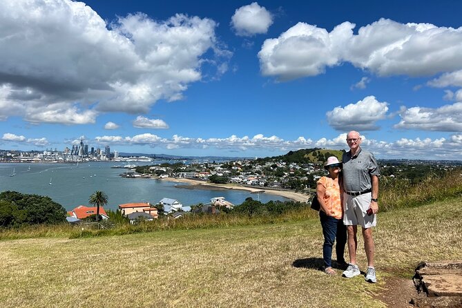 Auckland City Half Day Top Sightseeing Tour(Small Group Tour) - Mount Eden for Auckland’s broadest city view