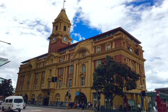 Auckland City Highlights Private Tour - Parnell and the Newmarket area