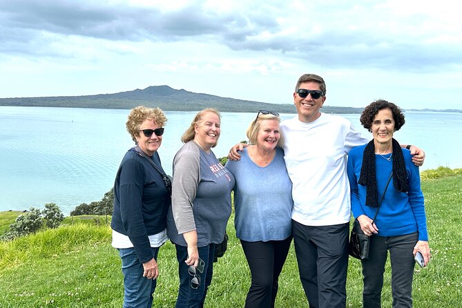 Auckland City Top Spots Half Day Tour(Small Group Tour) - Mount Eden, Auckland’s classic city view