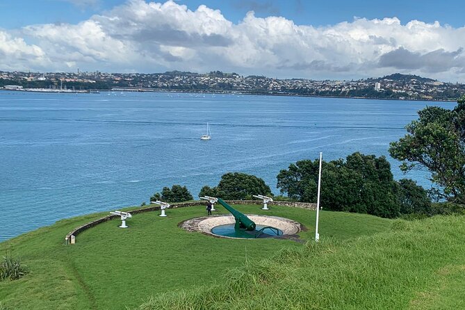 Auckland City Tour — One Day The Ultimate Auckland Experience - Mission Bay and the coastal side of Auckland