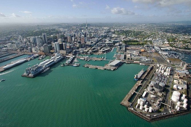 Auckland Cruise/Wharf & Airport Transfers - What value do you get for $142.73?