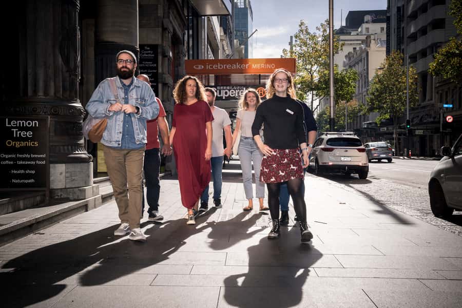 Auckland: Flavours of the City Walking Food Tour - Why food is a smart way to meet Auckland