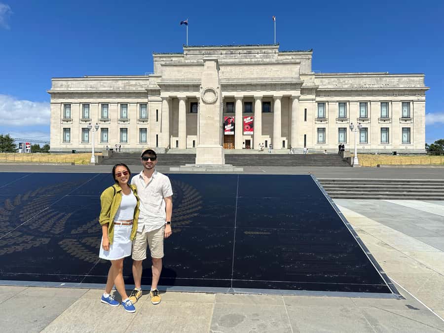 Auckland: GoGuided Auckland City Tour - Auckland CBD and the value of a private vehicle