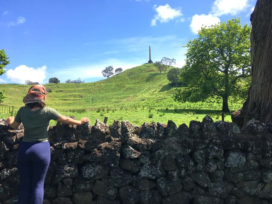 Auckland: Half-Day Auckland Volcanoes Tour - One Tree Hill: a major Auckland landmark