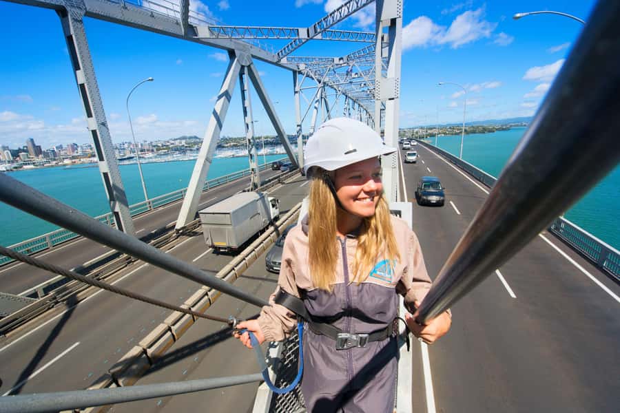 Auckland Harbor Bridge: Bridge Climb - Key points to know before you book