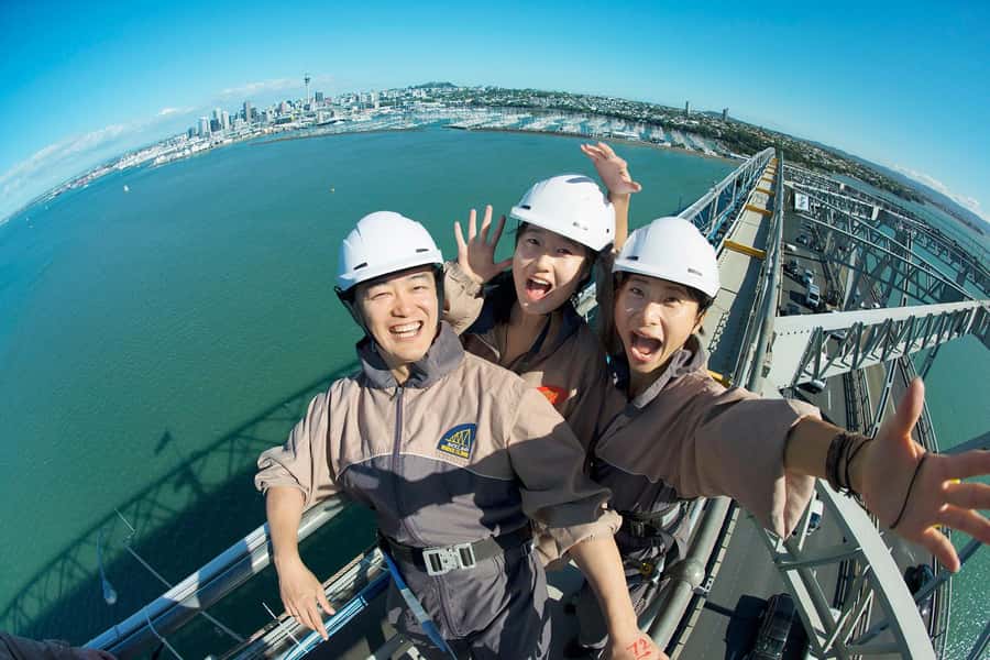 Auckland Harbor Bridge: Bridge Climb - Walking over water on engineered paths