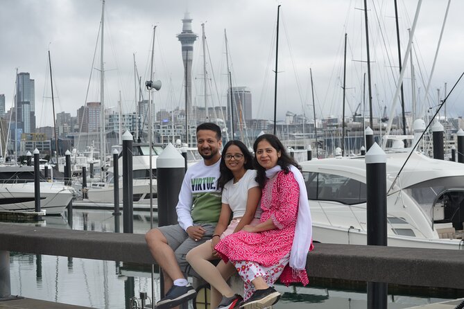 Auckland Highlights Full Day Guided Tour - Auckland in one day, from yachts to black sand
