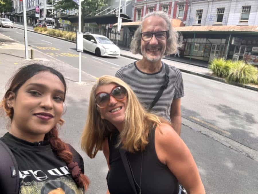 Auckland: Private Walking Tour with a Local - The people make or break the experience
