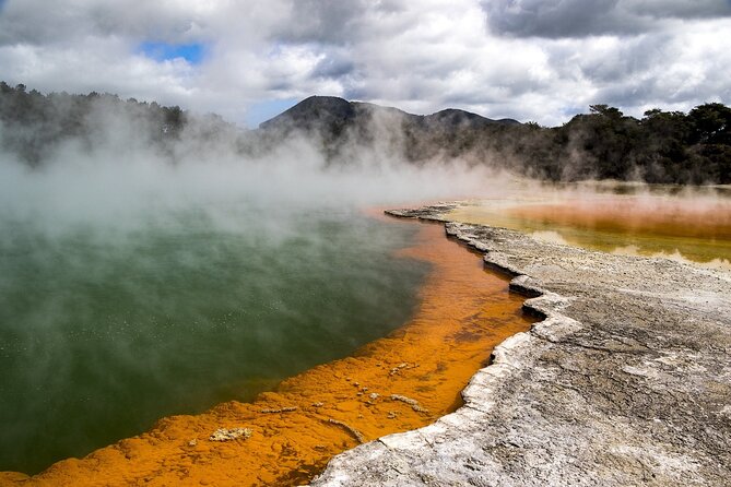 Auckland: Rotorua, Taupo, Waiotapu & Huka Falls Private Trip - Why this Auckland day trip makes sense