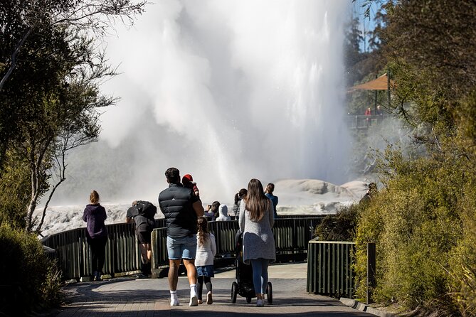 Auckland: Rotorua Te Puia with Haka & Polynesian Spa Small Group - Key points to know before booking