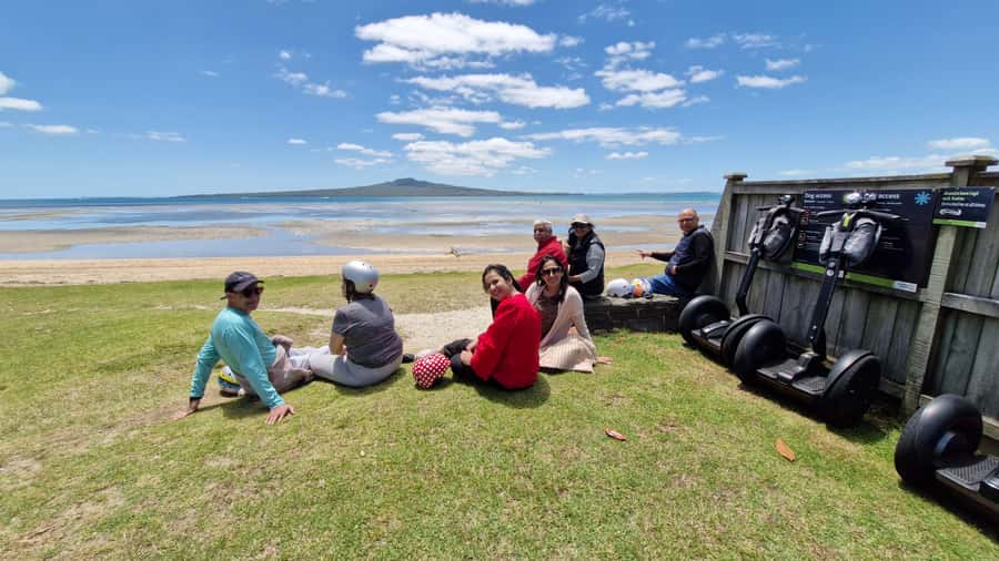 Auckland: Segway to North Head Volcano Summit - Why the small group improves the experience