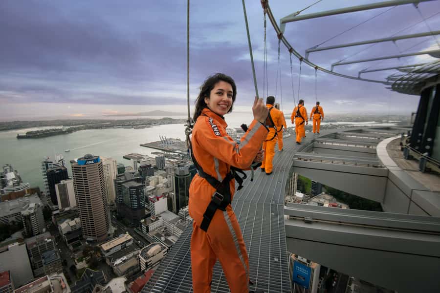 Auckland: Sky Tower SkyWalk - 192m High Edge Walk - Photos, Video, and the Sky Tower Ticket