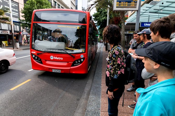 Auckland Small-Group Walking Tour with Treats - Lanes, stories, coffee, and the local tasting