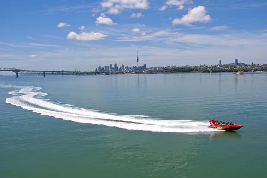 Auckland: Waitemata Harbour Jet Boat Ride - Leaving the marina and reaching open water