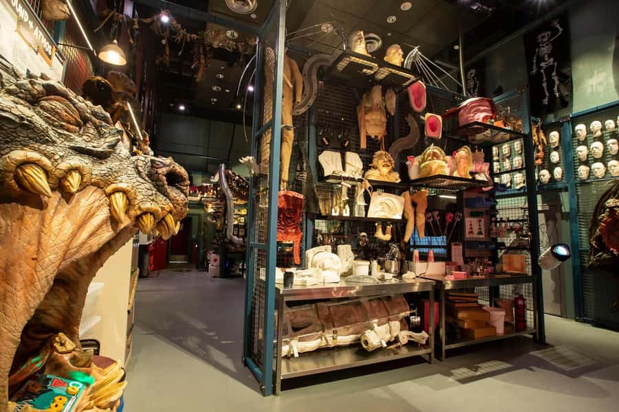 Auckland: Wētā Workshop Unleashed Guided Tour Ticket - The guide shapes the whole experience