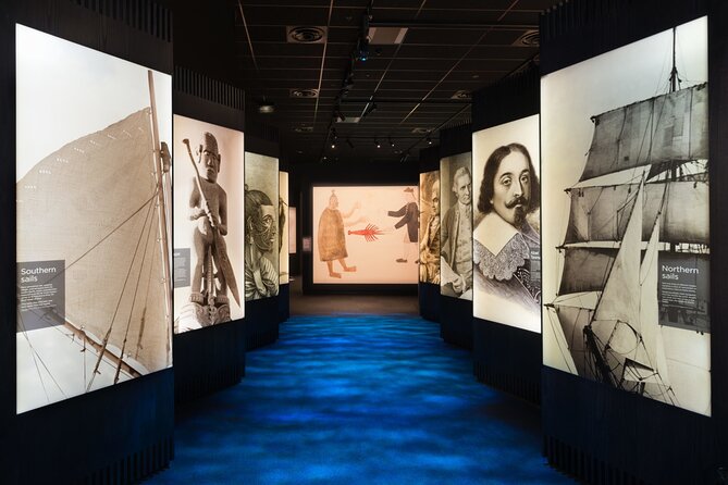 Bay of Islands Heritage Experience from Auckland incl. Waitangi & Russell - The colorful toilets in Kawakawa