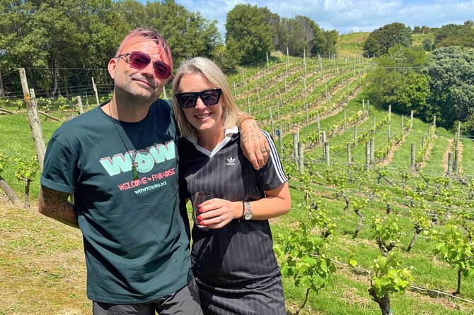Boutique Waiheke Island Wine, Gin and Food Tour - Who should book this six-hour outing