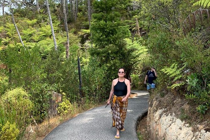 Cathedral Cove and Hot Water Beach Scenic Day Tour from Auckland - A Small Group Changes the Feel of the Day