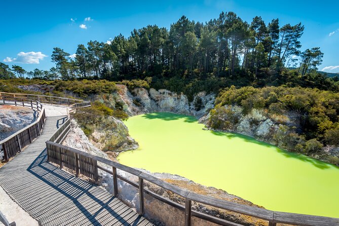 Devil's Bath Experience - Private Tour to Wai-O-Tapu & Lake Taupo - Why Wai-O-Tapu is worth the long ride