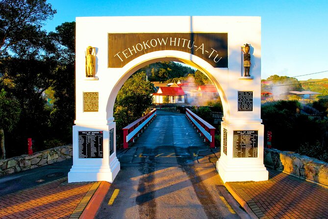 Ex Auckland: Rotorua Māori Village with Haka and Hot Springs - Key points to know before you book