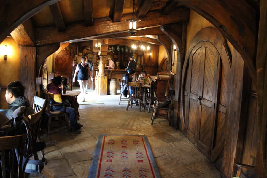 From Auckland: Hobbiton Afternoon Tour - Arriving at Shire’s Rest