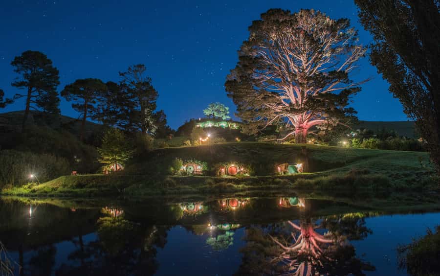 From Auckland: Hobbiton Movie Set Full-Day Small-Group Trip - Key points to know before booking