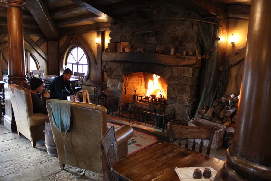 From Auckland: Two-Day Hobbiton, Rotorua, Waitomo Caves Tour - Who should book this North Island tour