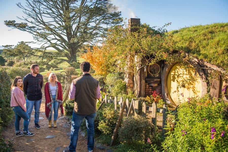 From Matamata: Guided Hobbiton Experience with Bus Transfers - Starting at the Matamata i-SITE