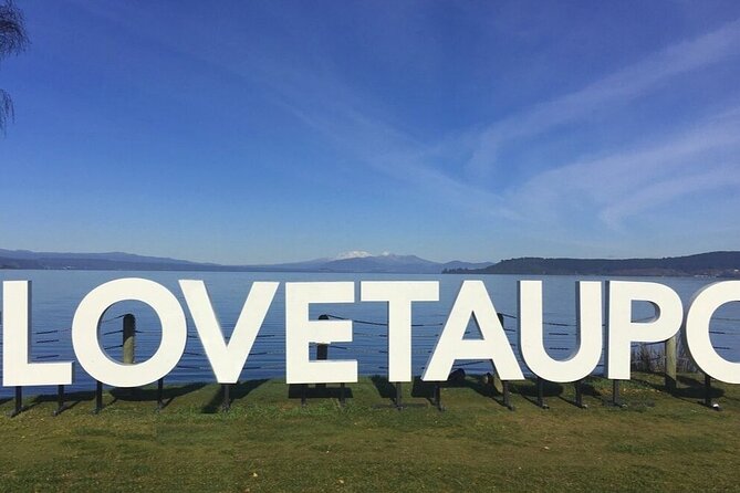 FULL DAY ROTORUA TOUR - Fully Customisable 13 hours Unlimited KMS - Māori culture, farms, and the redwoods