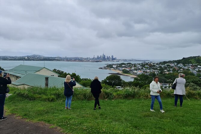 Half-day Discover Auckland City Sightseeing Tour - Auckland Domain, the Museum, and Parnell