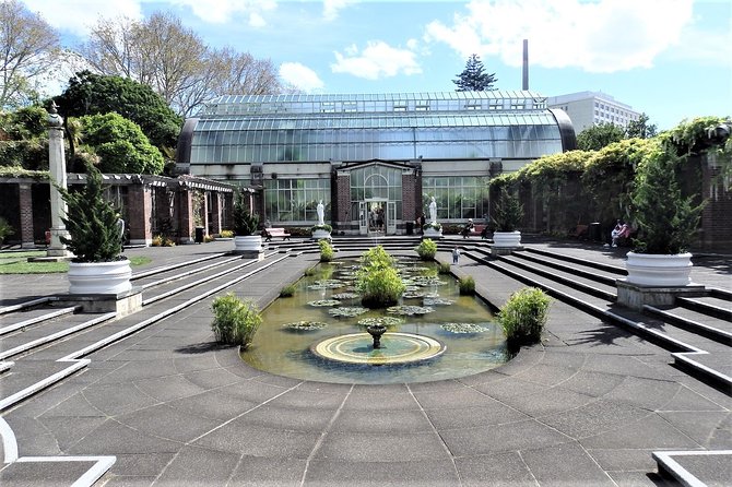Half-Day: Small Group Auckland Scenic Tour - 4 HOURS - The waterfront road to Achilles Point