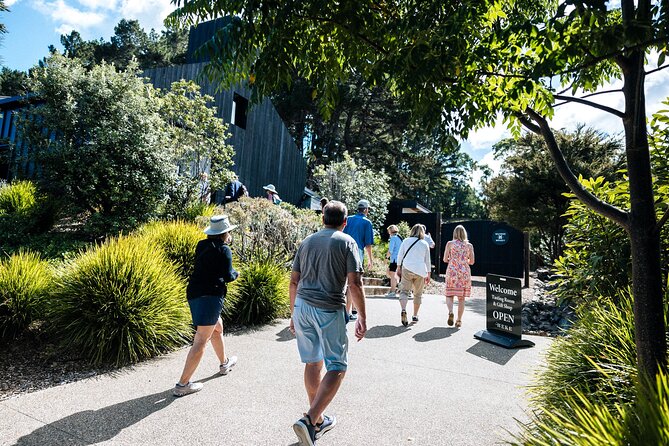 Heke Brewery and Distillery Tour in Waiheke Island with samples - Staying for food, grounds, and a longer visit
