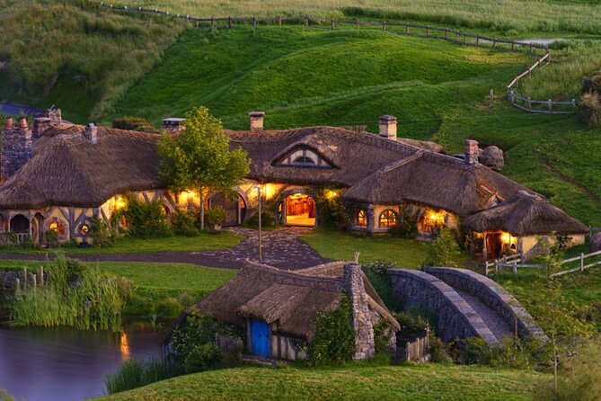 Hobbiton Movie Set Guided Tour small group from Auckland - The details that make the movie set worth seeing