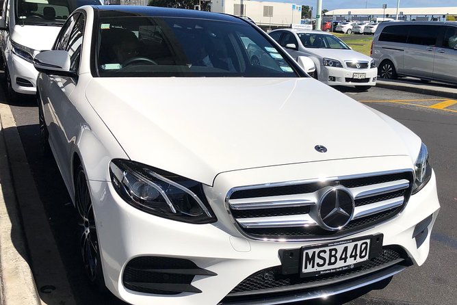 Luxury Airport transfers in Auckland - Who will get the most value