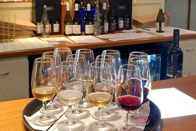 Luxury Private Auckland Wine & Beach Tour with Lunch - Kumeu River Wines and the first tasting