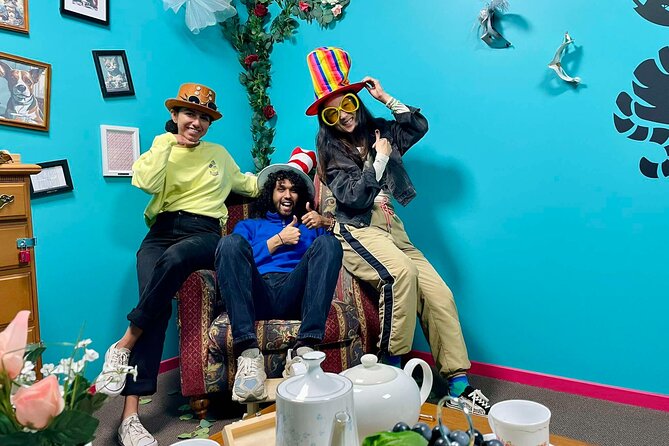 Mad Hatter's Hat Escape Room Experiences - Key points at a glance
