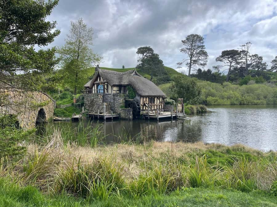 Magical Hobbiton & Waitomo Caves Small Group from Auckland - Hobbiton takes 2.5 hours to explore