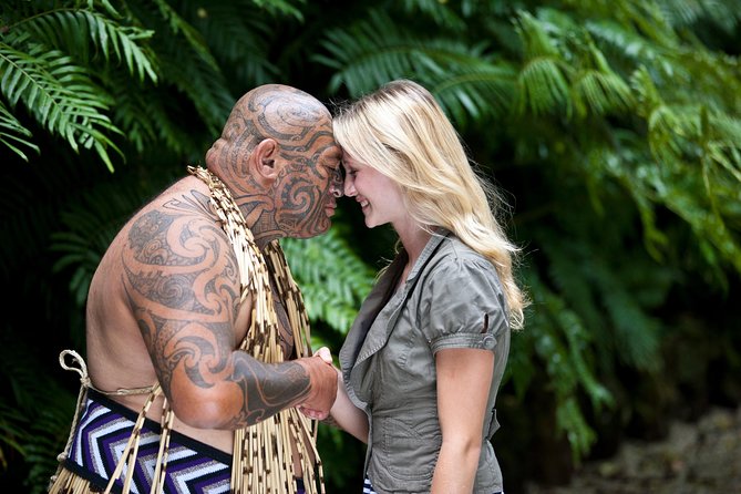 Private Auckland's West Coast - Piha/ Muriwai - Wild West Tour - Timing, food, and practical comfort
