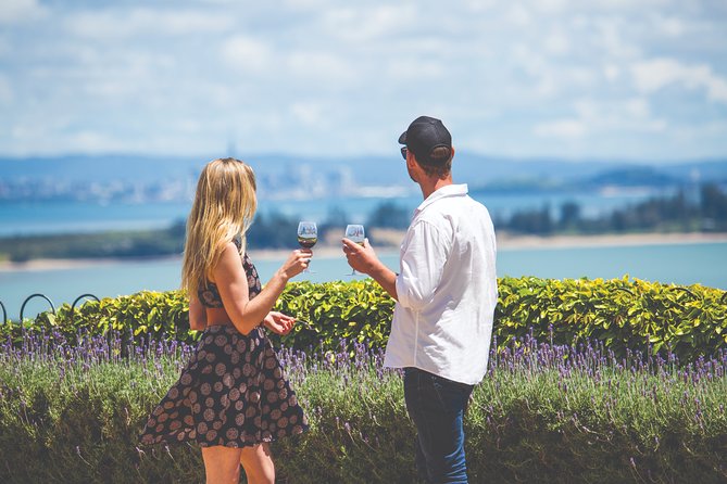 Private Essence of Waiheke Wine Tour - A private wine day just beyond Auckland