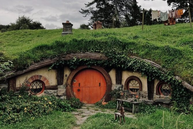 Private Hobbiton Movie Set and Rotorua Day Trip from Auckland - Walking into Hobbiton Movie Set
