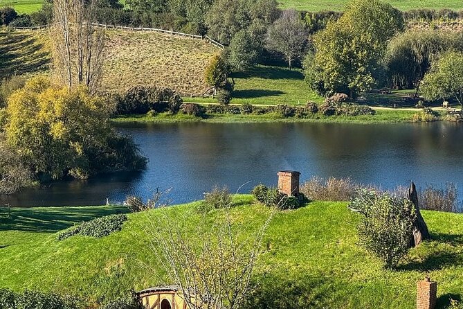 Private Hobbiton Movie Set and Rotorua Day Trip from Auckland - Wai-O-Tapu’s hot pools and mud