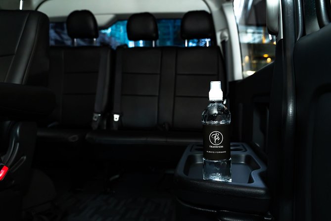 Private Luxury Airport Transfers in Auckland – Sedans & Vans - Meeting your chauffeur inside the arrival lounge
